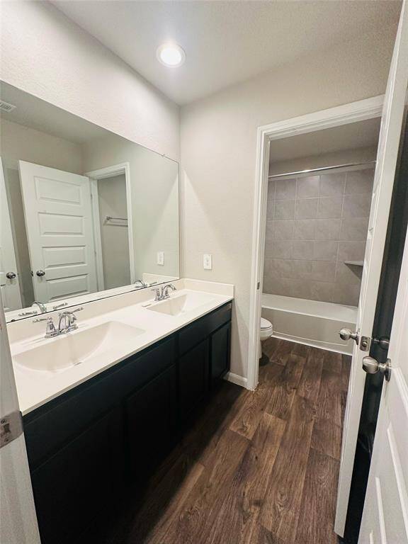 second full bath- 2nd floor