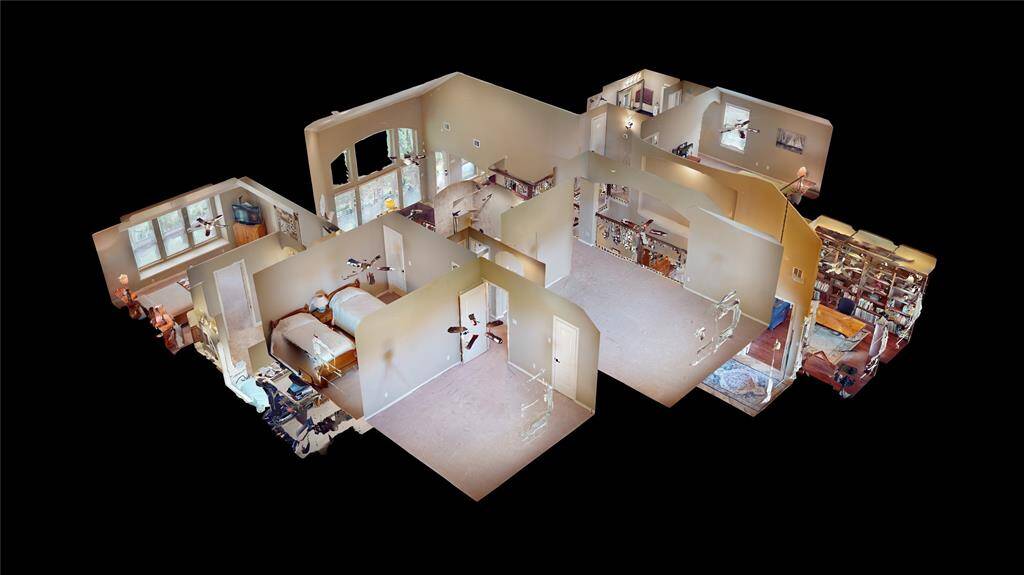 Don't miss the 3D virtual tour with floor plan and the YouTube video.