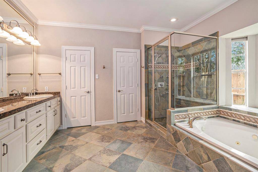 Primary Bath w/Spa Like Shower