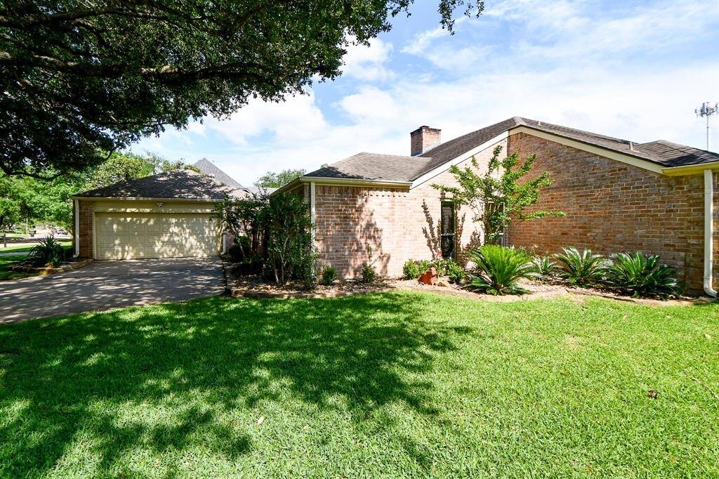 Large landscaped frontyard