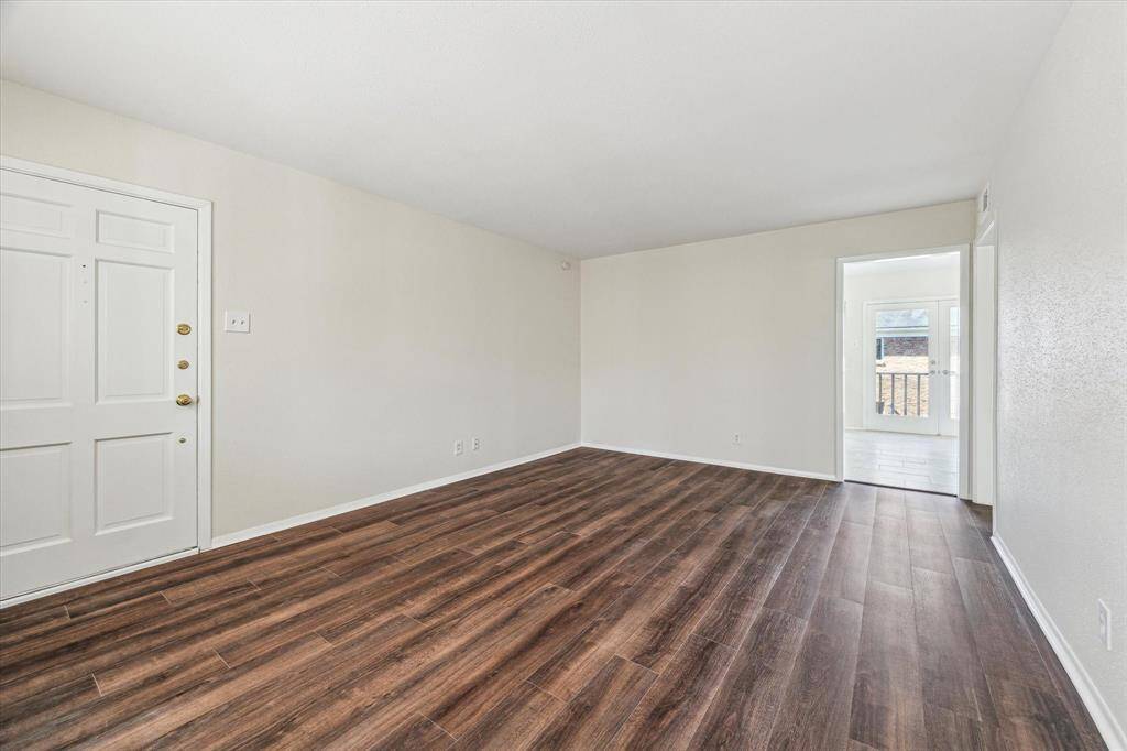 Large LR can also share space with a dining room