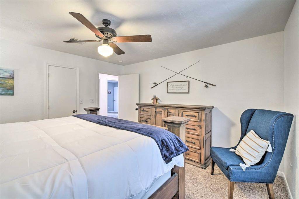 Very large utility room downstairs