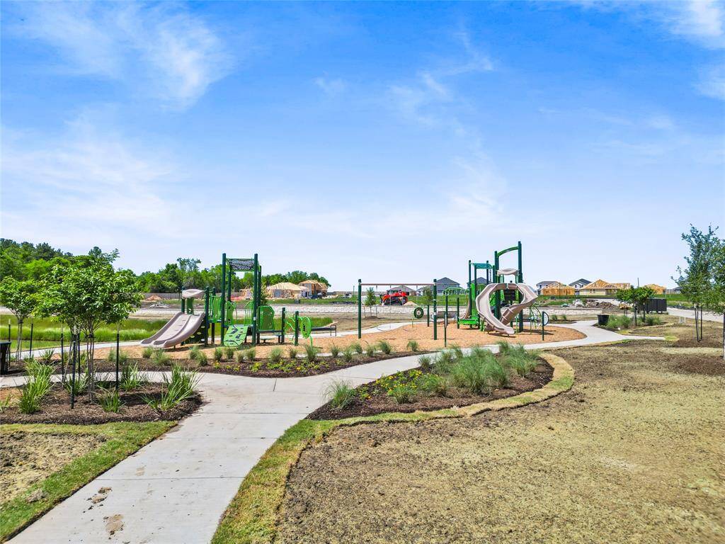 Walking Trails leading to the Family Fun