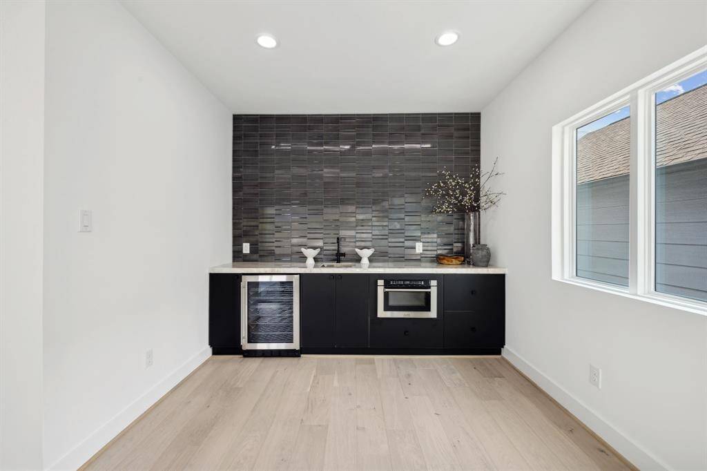 Kitchenette for convenient entertaining on the third floor.