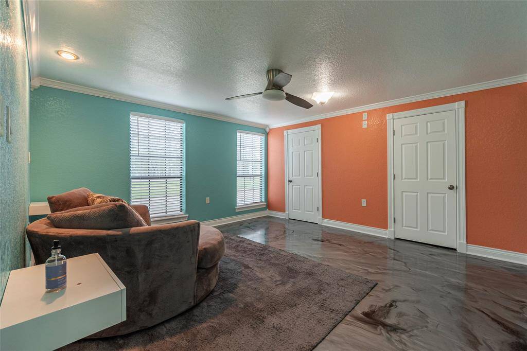 Primary with dual closets