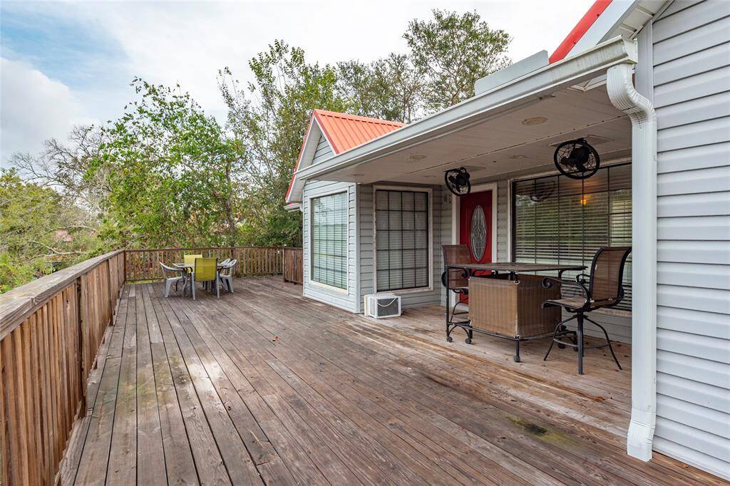 Upstairs deck