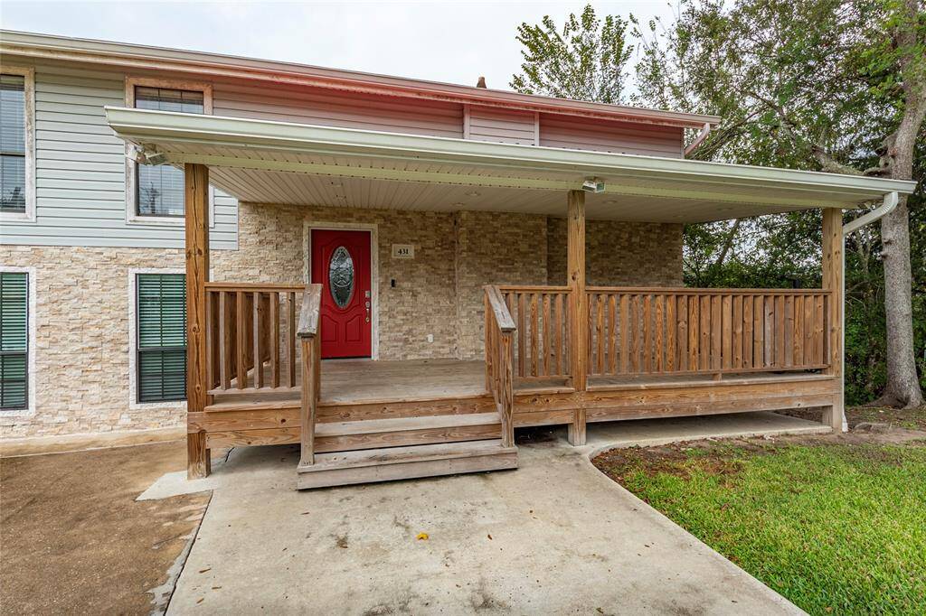 Covered Front Porch