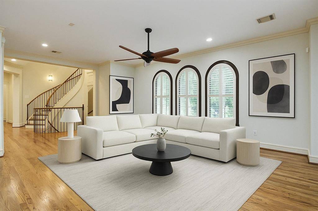 This room has been virtually staged