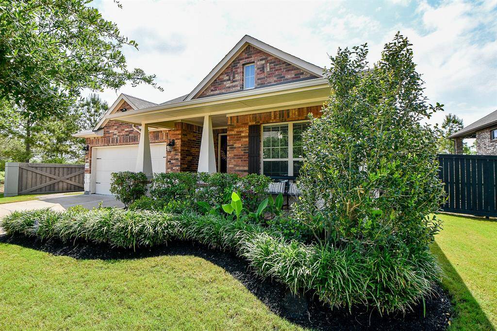 Lush landscaping inviting you in.