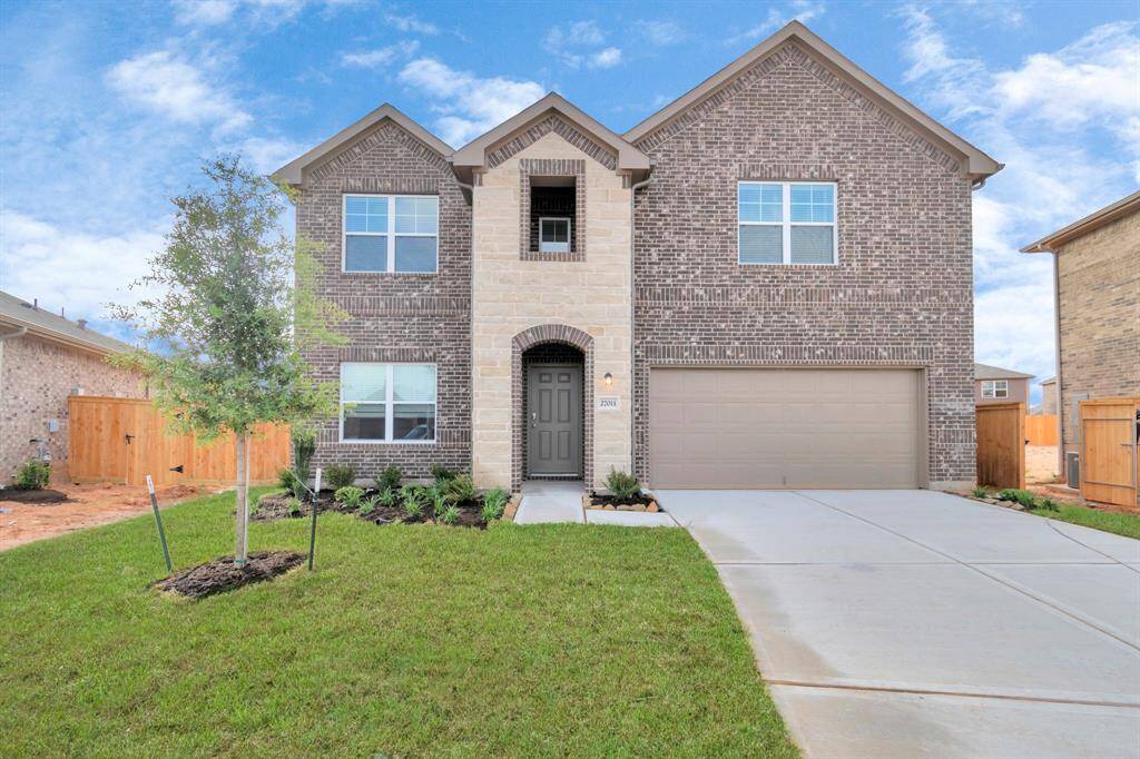 (Chisholm Floor Plan-This photo is Elevation C) *Each home has 3 Elevations*This photo may not be the actual elevation for the selected home*Please verify for each home.