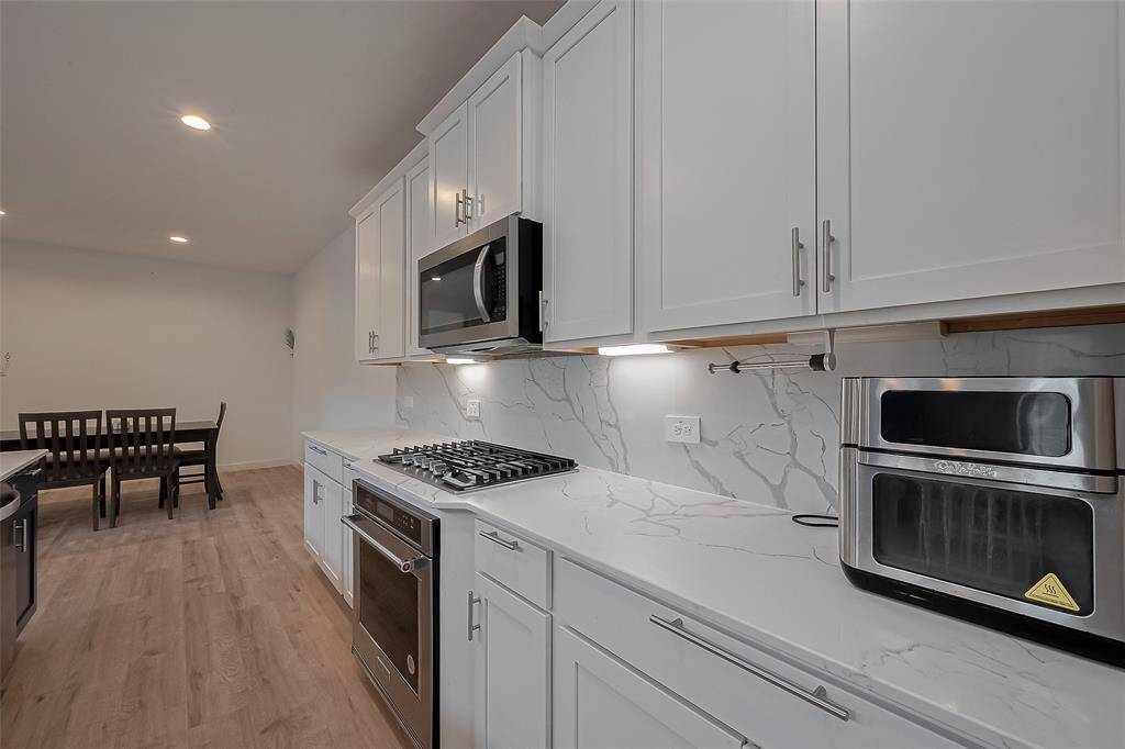 ANOTHER VIEW OF KITCHEN