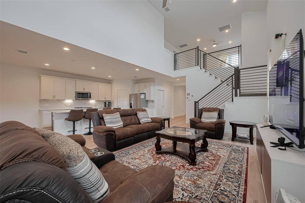 ANOTHER VIEW OF LIVING ROOM
