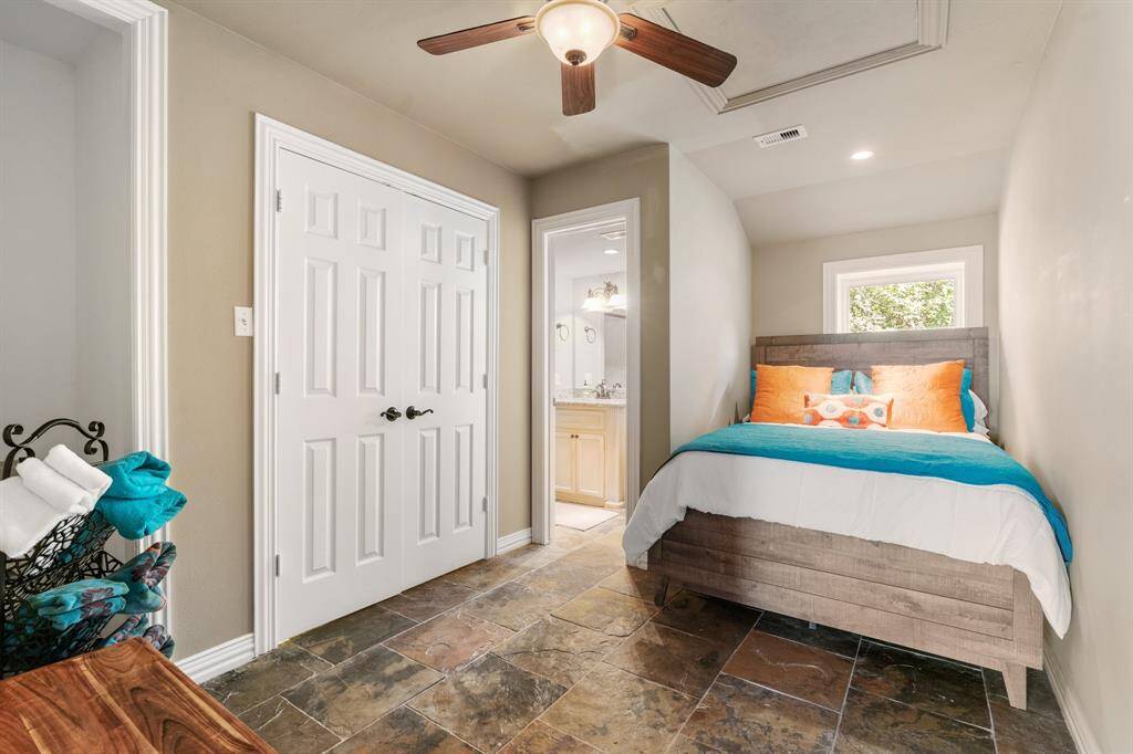4th Bedroom Suite upstairs! Nice closet and convenient bath. This area could be a perfect Study also for those working from home.