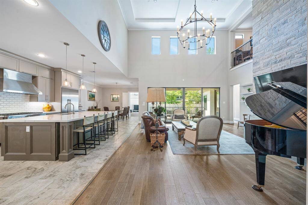 Ideal for entertainment, family living and privacy.