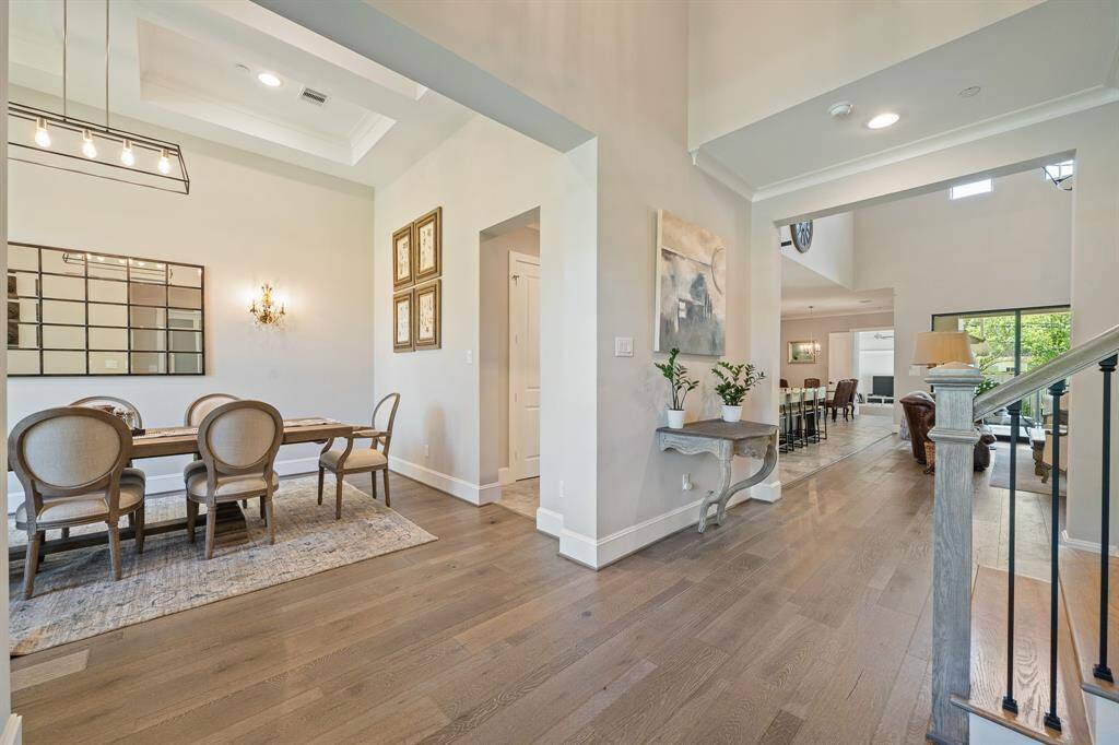 Ideal for entertainment, family living and privacy.