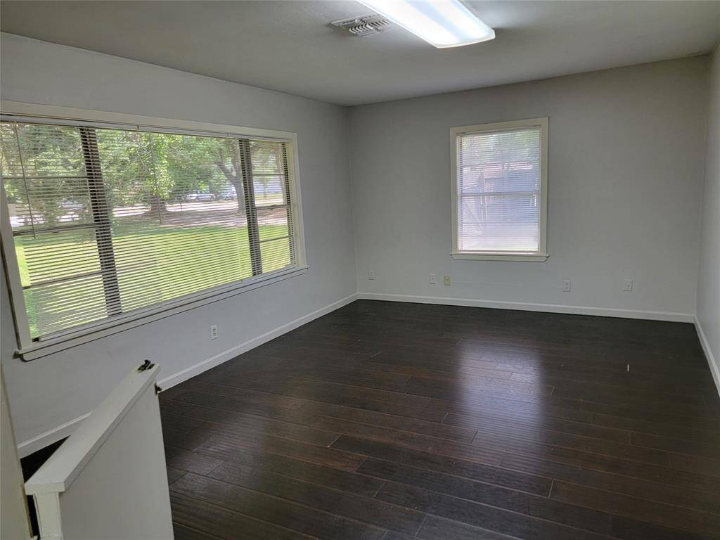 Second front room off kitchen