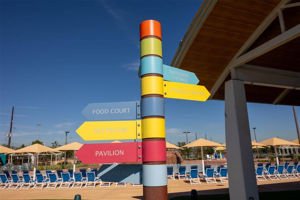You will enjoy a food court, pavilion, fitness center, outdoor showers to rinse off, and, of course, restrooms.