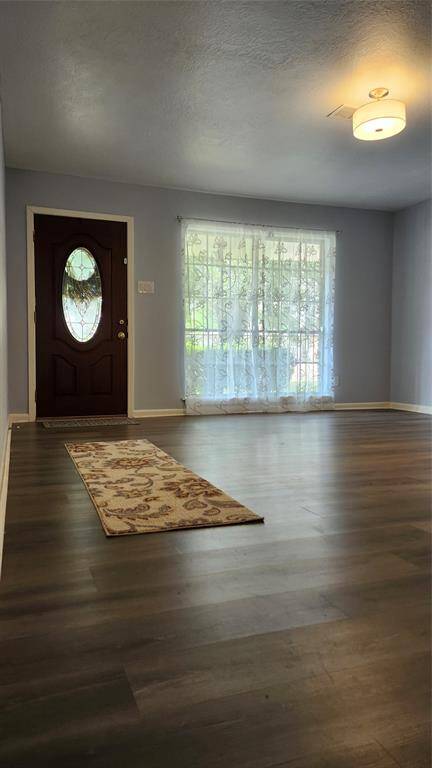Front room and entry