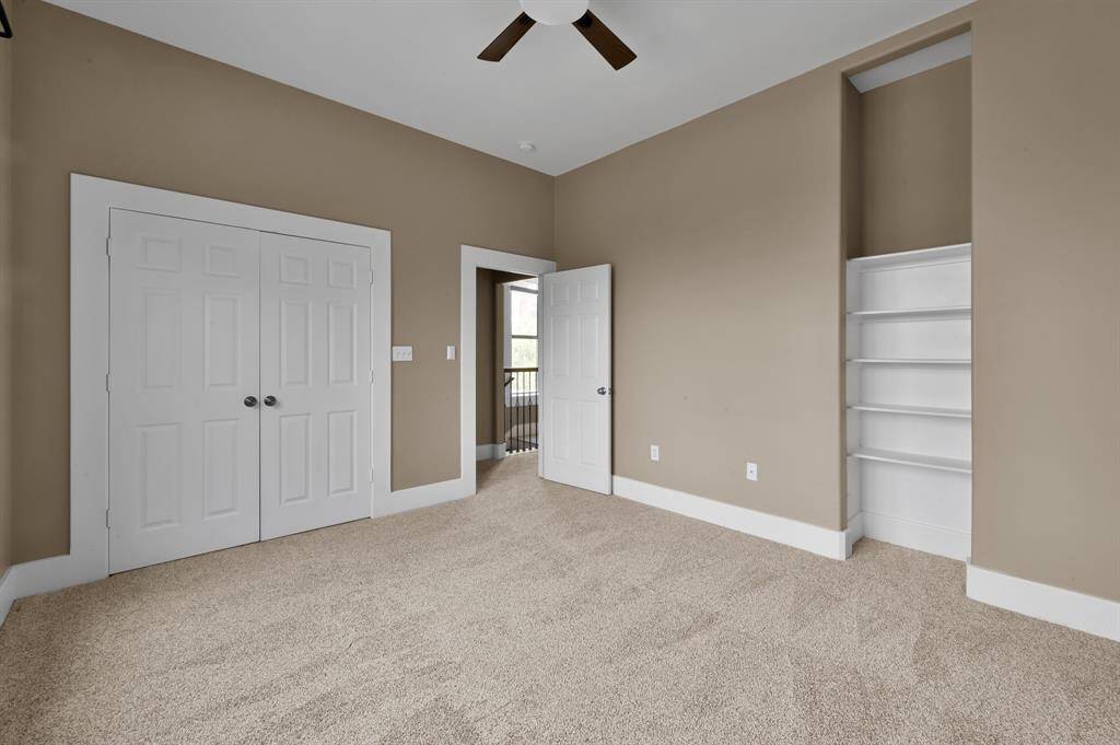 Back bedroom