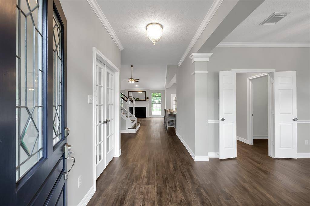 Welcome home! You and guests are immediately greeted by clean modern designs and view of the crystal clear pool.