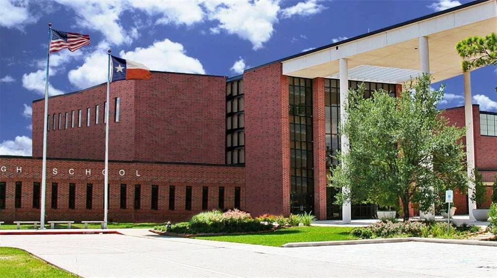Blocks to the highly coveted Woodlands High School