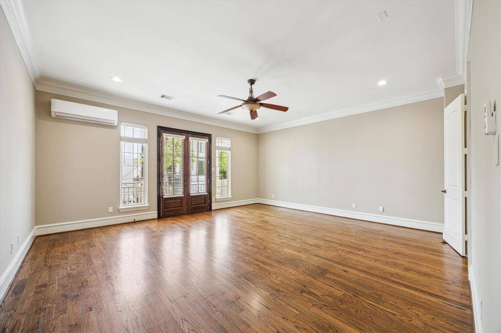 Large Master bedroom