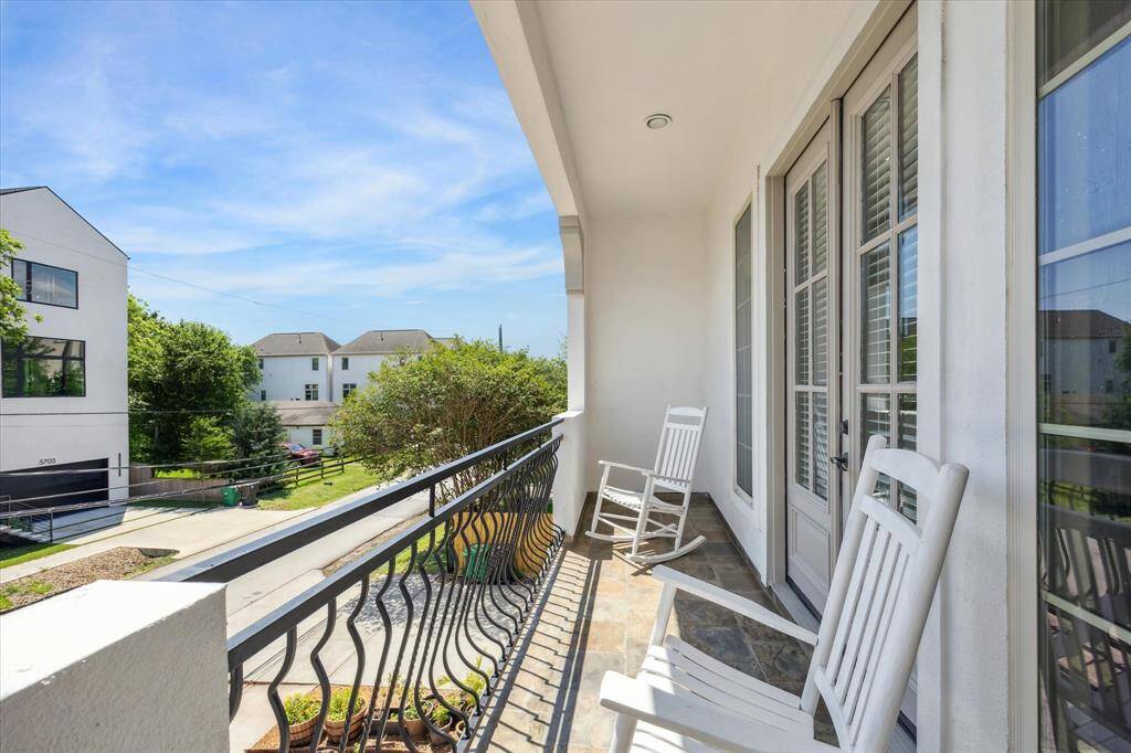 Master bedroom Patio