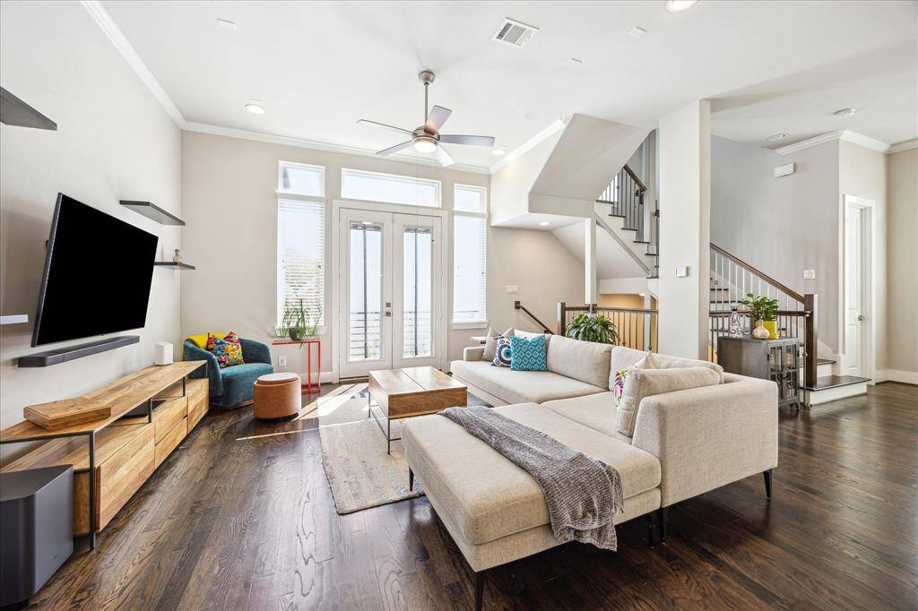 Another view of the primary living area.