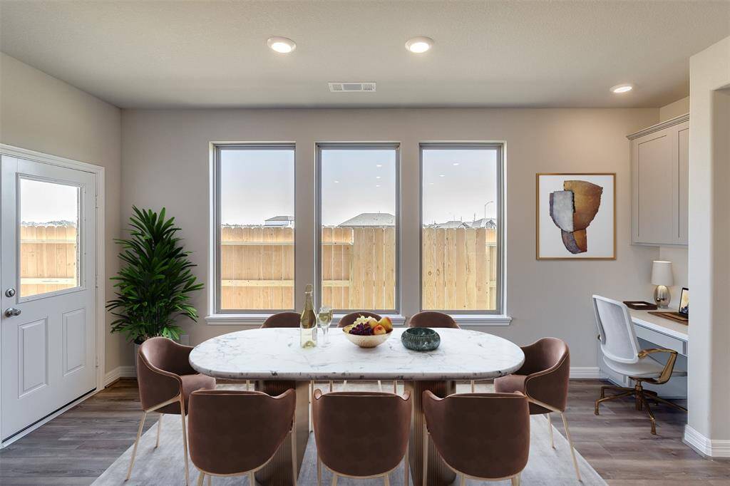 Note: Sample product photo. Actual exterior and interior selections may vary by homesite. Photo may be virtually staged