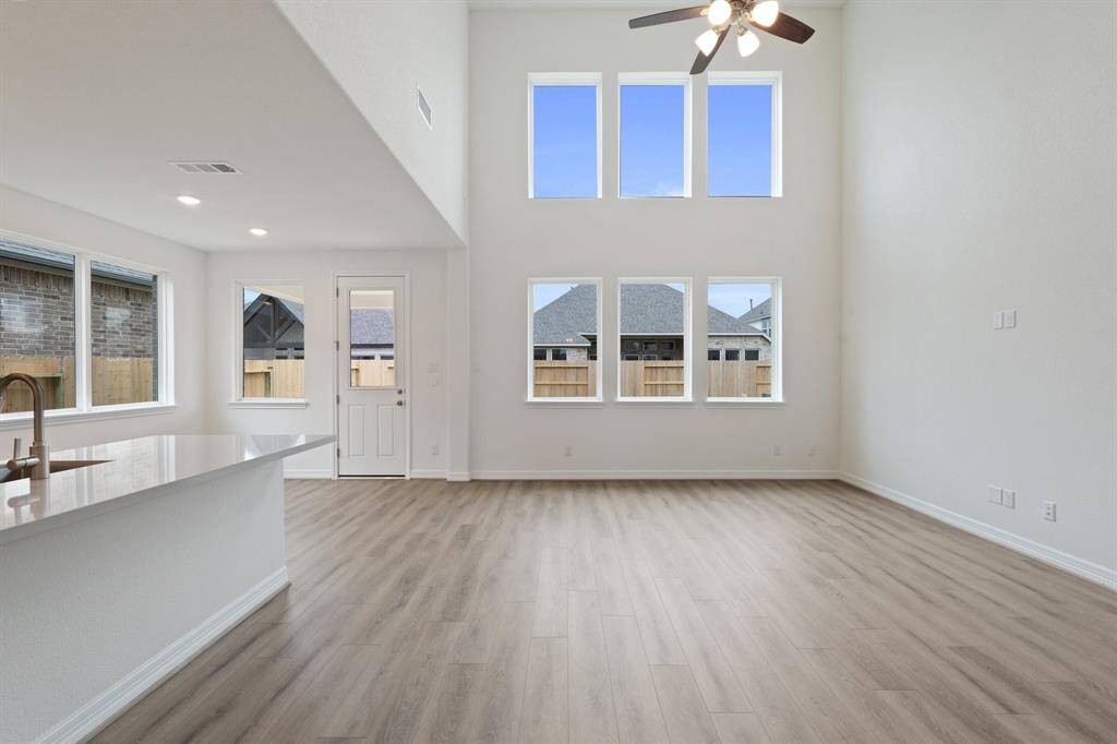 Note: Sample product photo. Actual exterior and interior selections may vary by homesite. Photo may be virtually staged