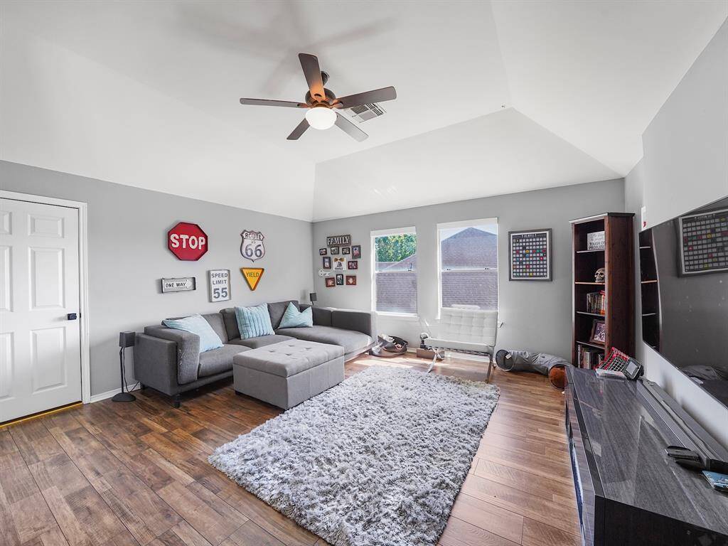 Upstairs, discover a versatile game room/loft area, ready to be transformed to suit your lifestyle. This flexible space offers endless possibilities – a home office, entertainment hub, or creative studio. Adapt it to your unique needs and elevate your living experience.