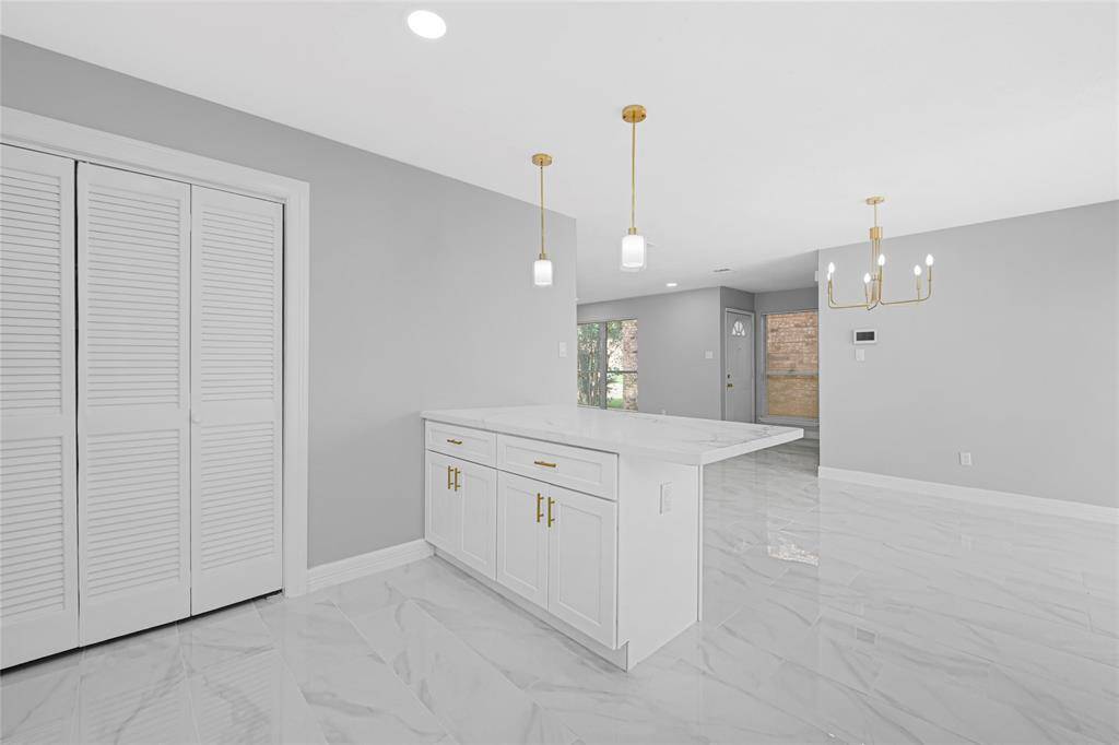 Kitchen Island