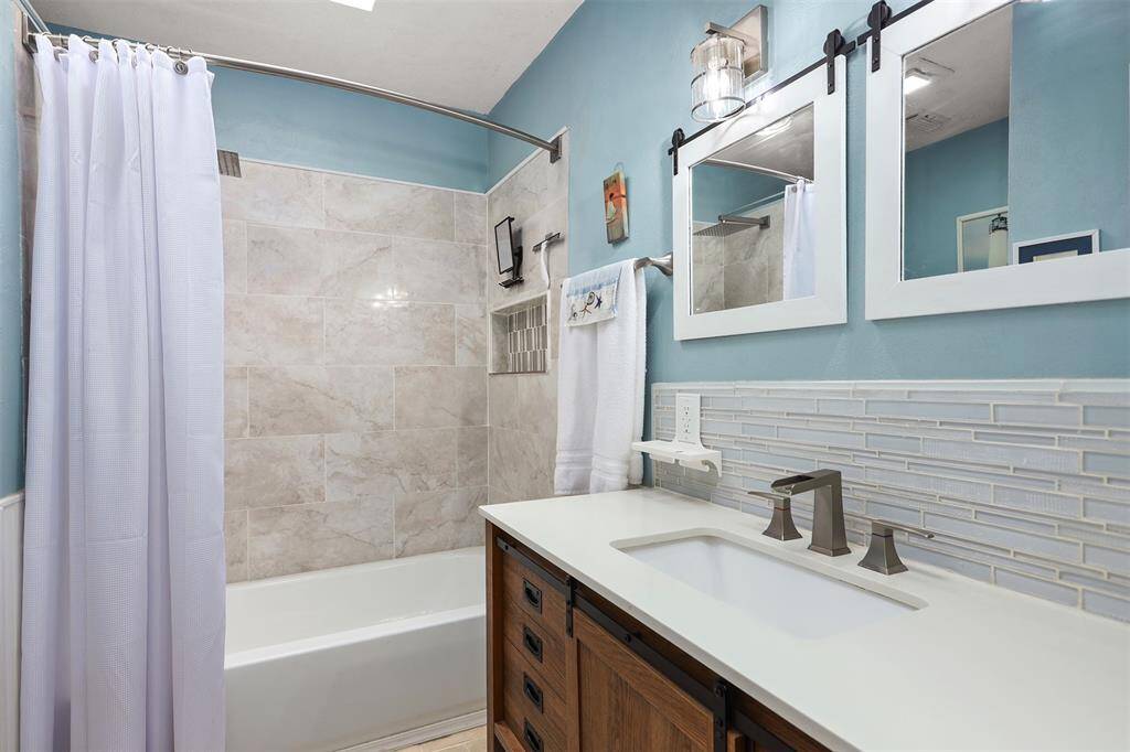 Updated 2nd bath.