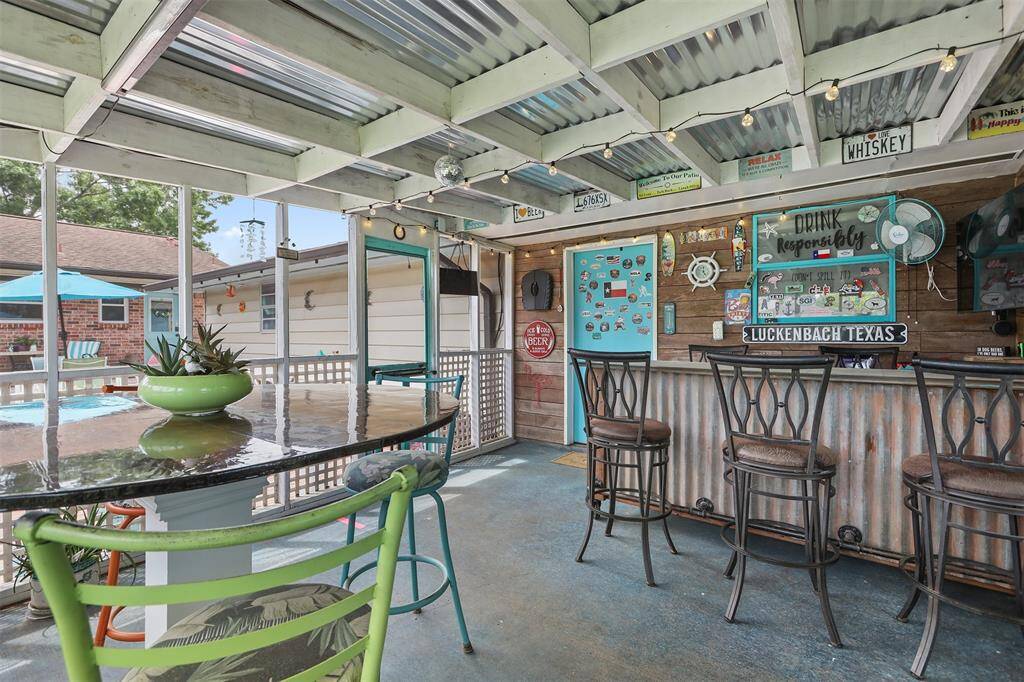 Another view of the terrace/bar area.