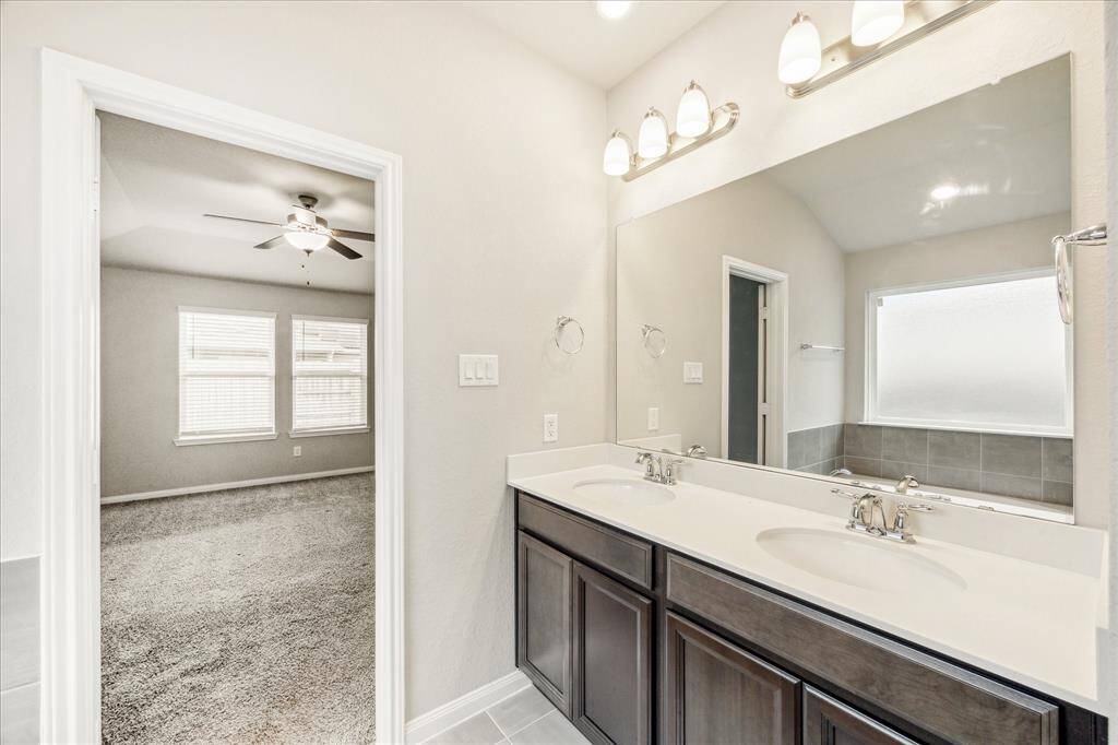 Primary bath with double sinks