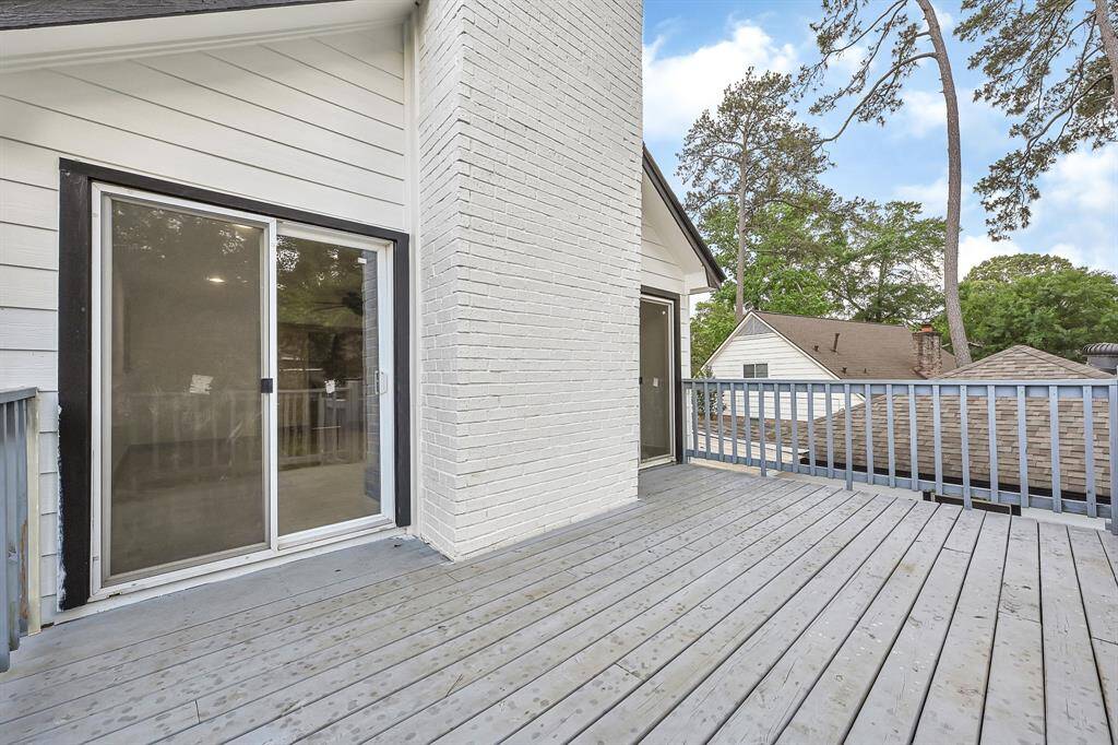 Deck second floor