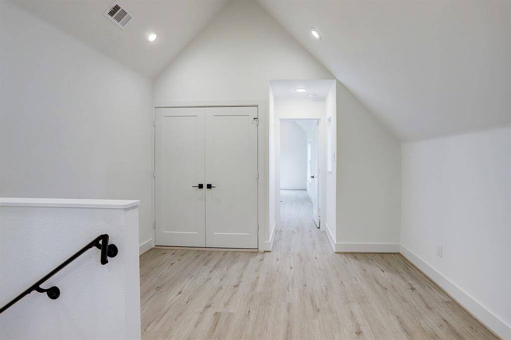 Loft area perfect for a home office or sitting room.