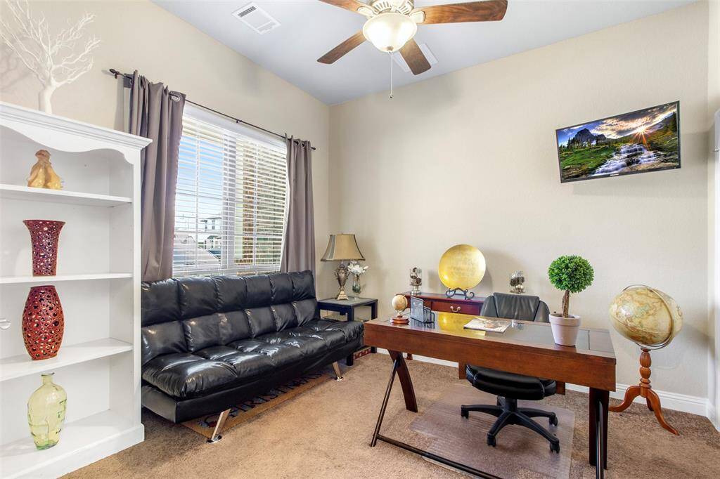Spacious Study/Flex Room right off the front entry, could even be used as a spare bedroom if needed.