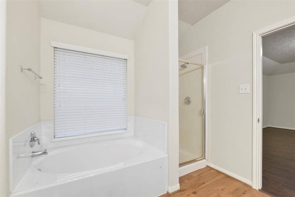 Tub has room to soak