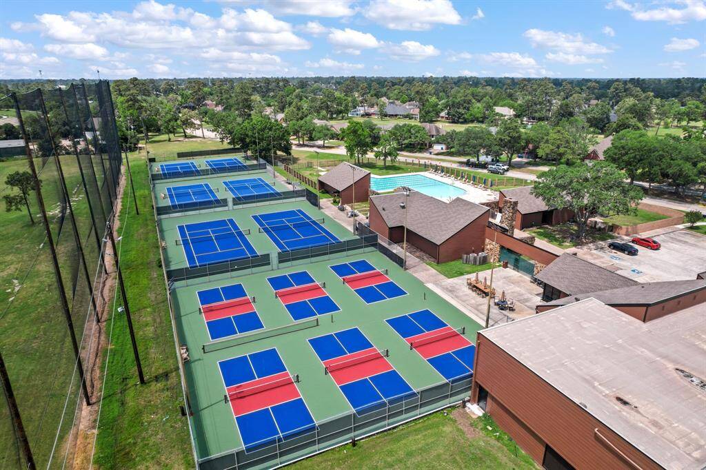 NEW Pickle ball and tennis courts for hours of fun