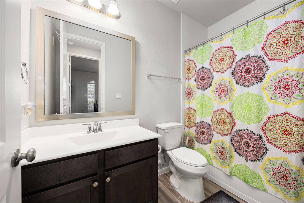 Convenient downstairs second bathroom.