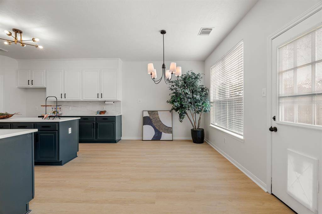 Beautifully remodeled kitchen