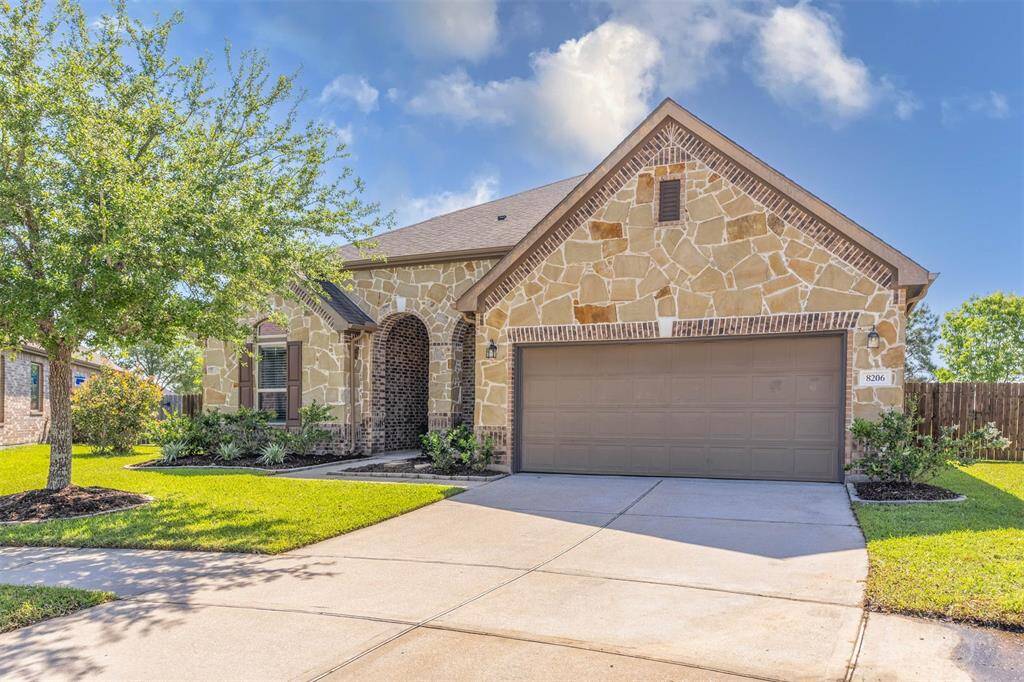 The stone work makes for a pretty elevation.