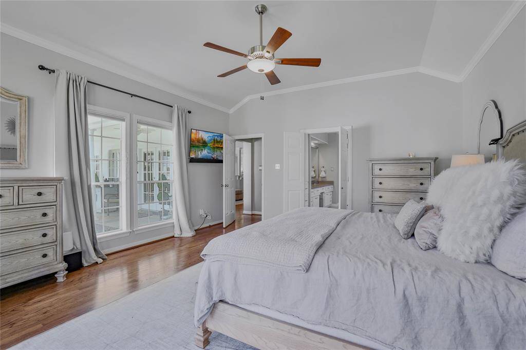 View of primary bedroom :2.