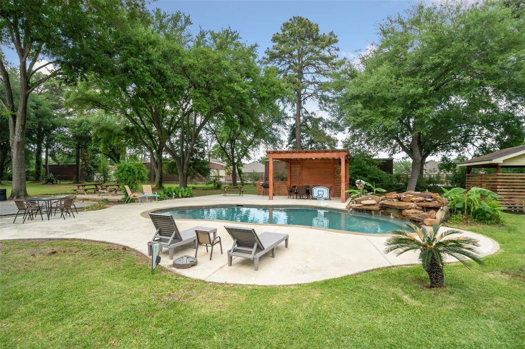 Lush and seculded the pool is in a perfect place on the property.