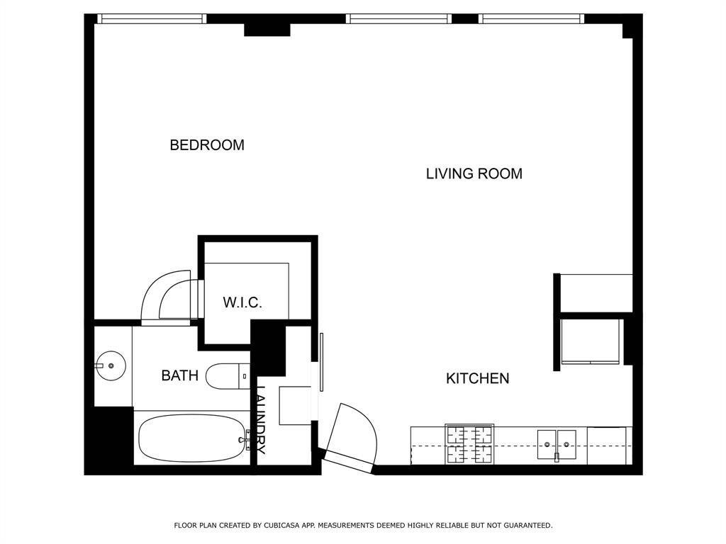 Floor plan by Cubicasa.