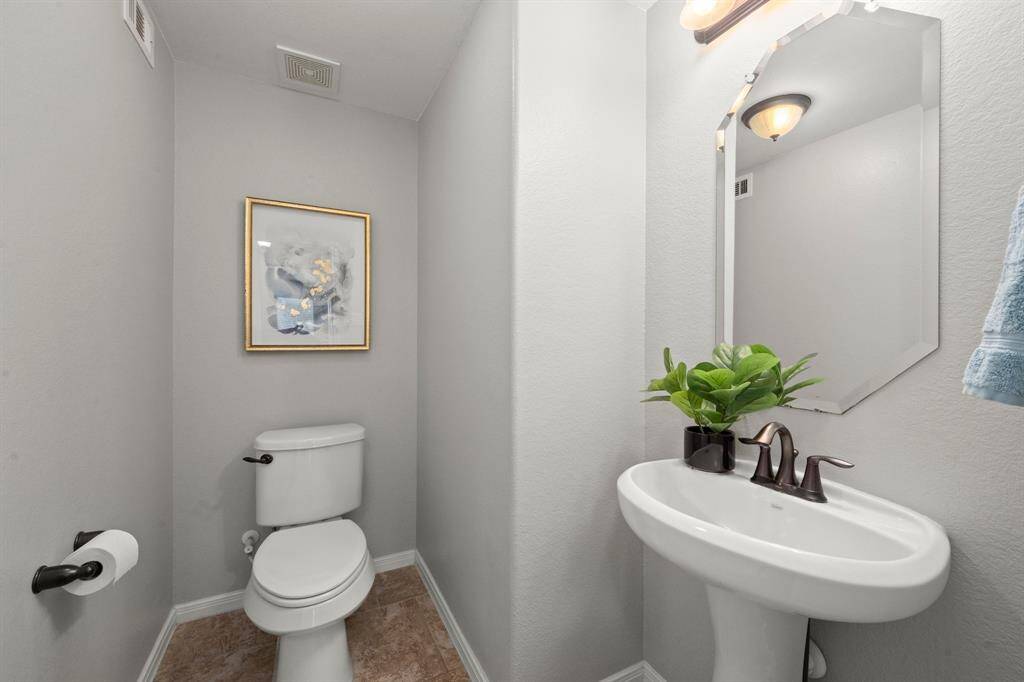 Half Bath off Family Room