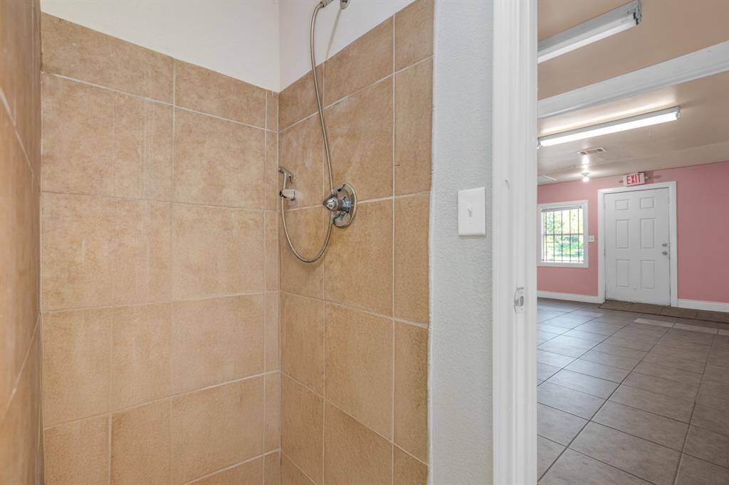 Unit 2 shower.