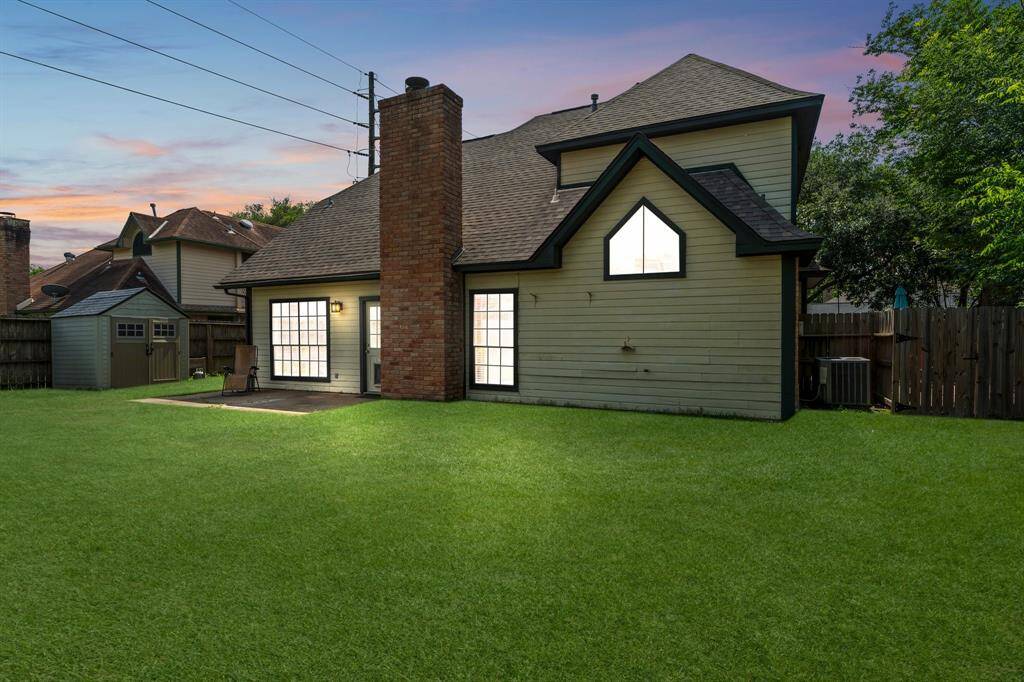 Walking distance to elementary school, neighborhood pool, parks and walking trails. Zoned to Cy-Fair ISD! Convenient to Beltway 8, Hwy 290, and FM 1960!