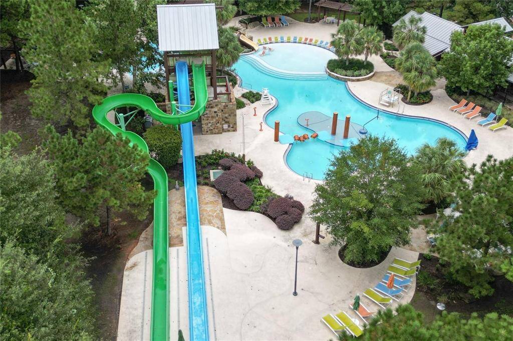 Community pool in WoodForest